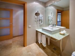 Double Room for Single Use - Free WiFi access