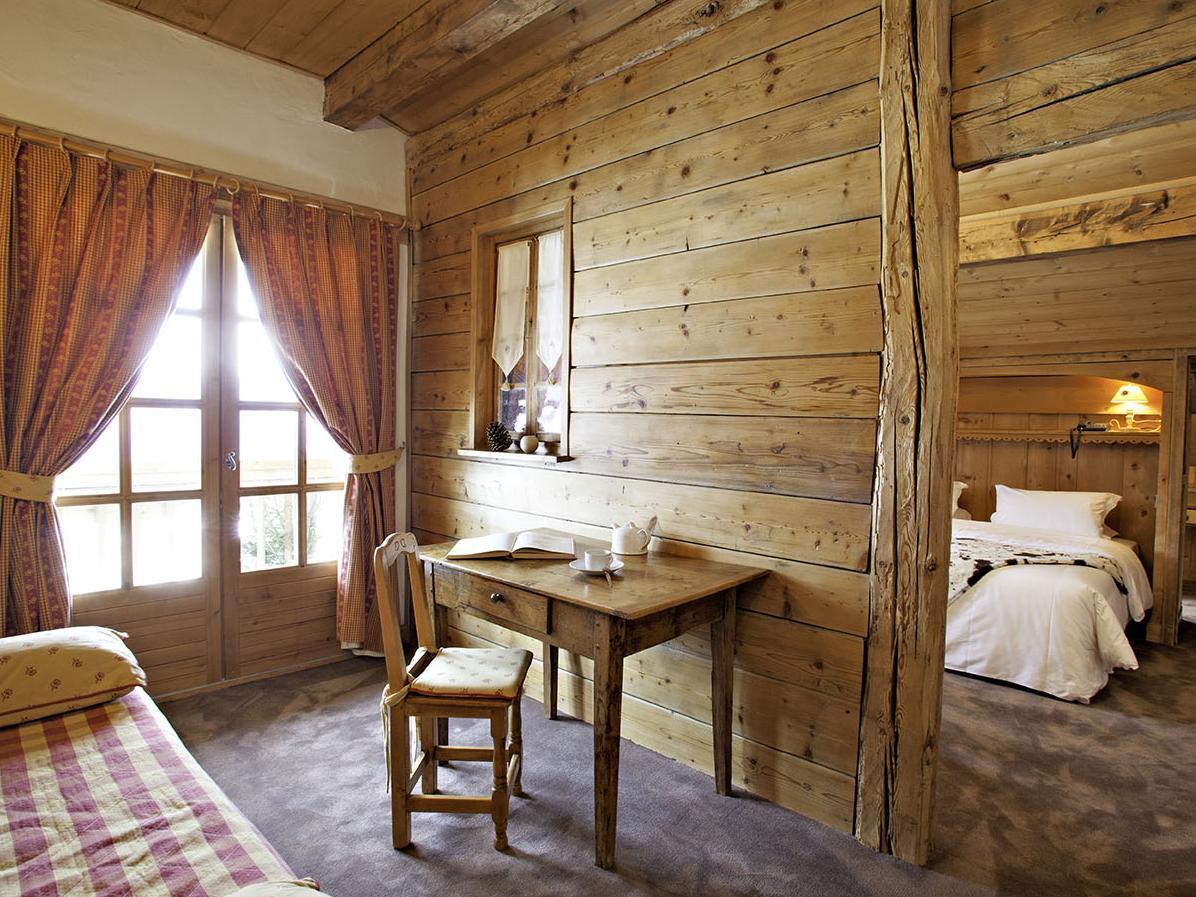 Hotel-Mont-Blanc