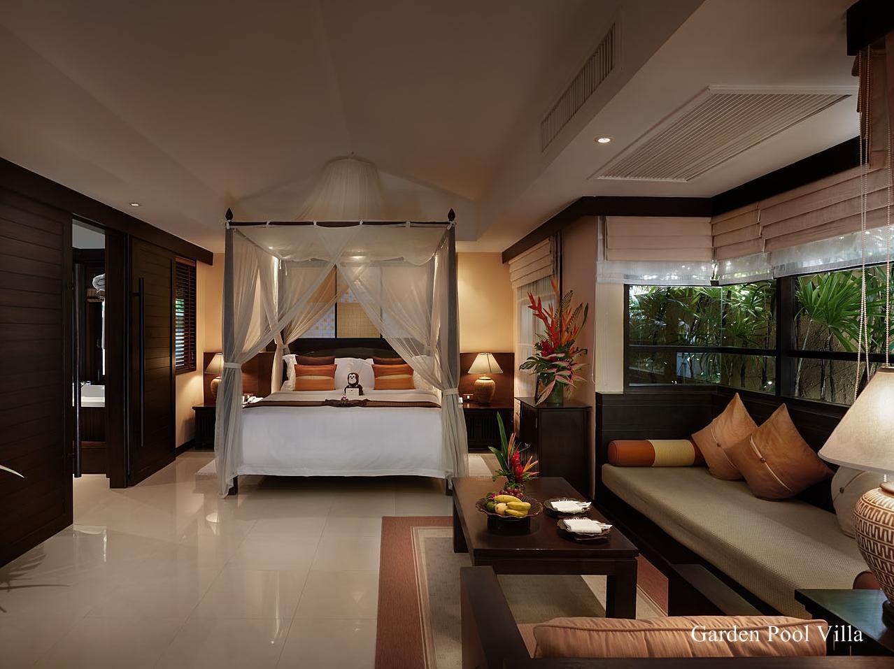 Garden Pool Villa - Breakfast included