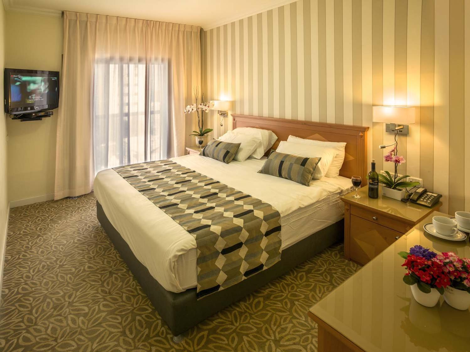 Armon Hayarkon Hotel Santiago de Compostela FAQ 2017, What facilities are there in Armon Hayarkon Hotel Santiago de Compostela 2017, What Languages Spoken are Supported in Armon Hayarkon Hotel Santiago de Compostela 2017, Which payment cards are accepted in Armon Hayarkon Hotel Santiago de Compostela , Santiago de Compostela Armon Hayarkon Hotel room facilities and services Q&A 2017, Santiago de Compostela Armon Hayarkon Hotel online booking services 2017, Santiago de Compostela Armon Hayarkon Hotel address 2017, Santiago de Compostela Armon Hayarkon Hotel telephone number 2017,Santiago de Compostela Armon Hayarkon Hotel map 2017, Santiago de Compostela Armon Hayarkon Hotel traffic guide 2017, how to go Santiago de Compostela Armon Hayarkon Hotel, Santiago de Compostela Armon Hayarkon Hotel booking online 2017, Santiago de Compostela Armon Hayarkon Hotel room types 2017.