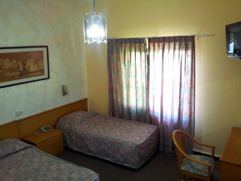 Roomis