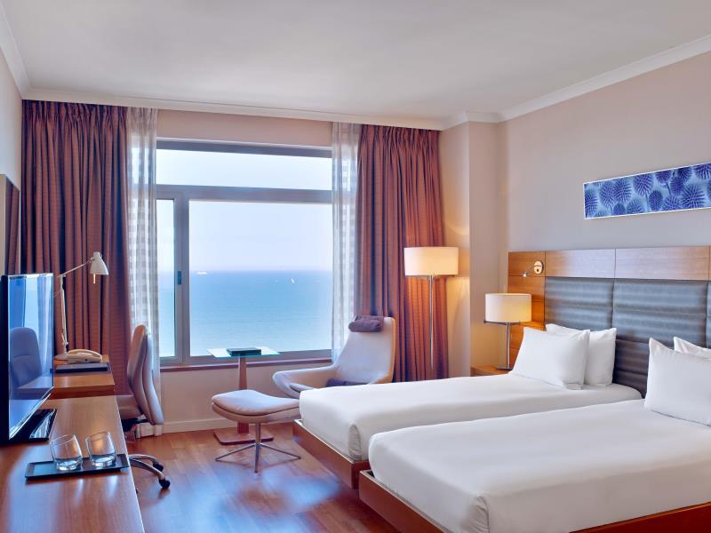 Twin Hilton Executive Room - Best price guarantee