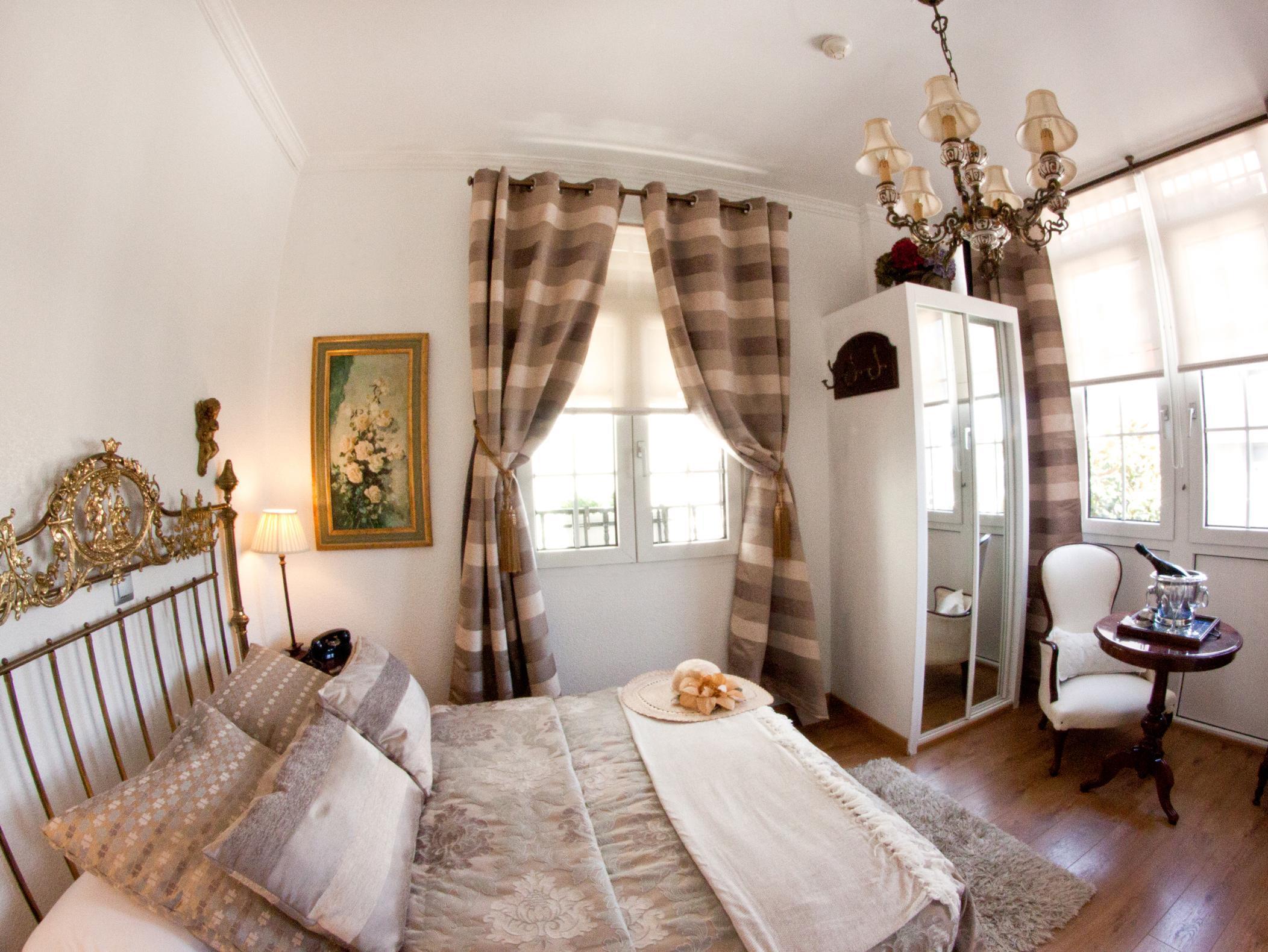 Double Room with Sea View - Free WiFi access