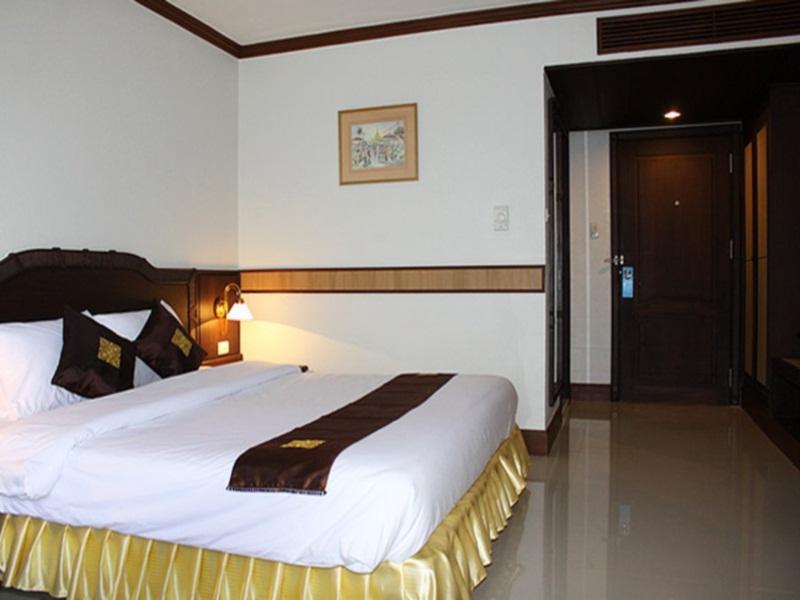 Deluxe - River View - Free WiFi access - Breakfast included