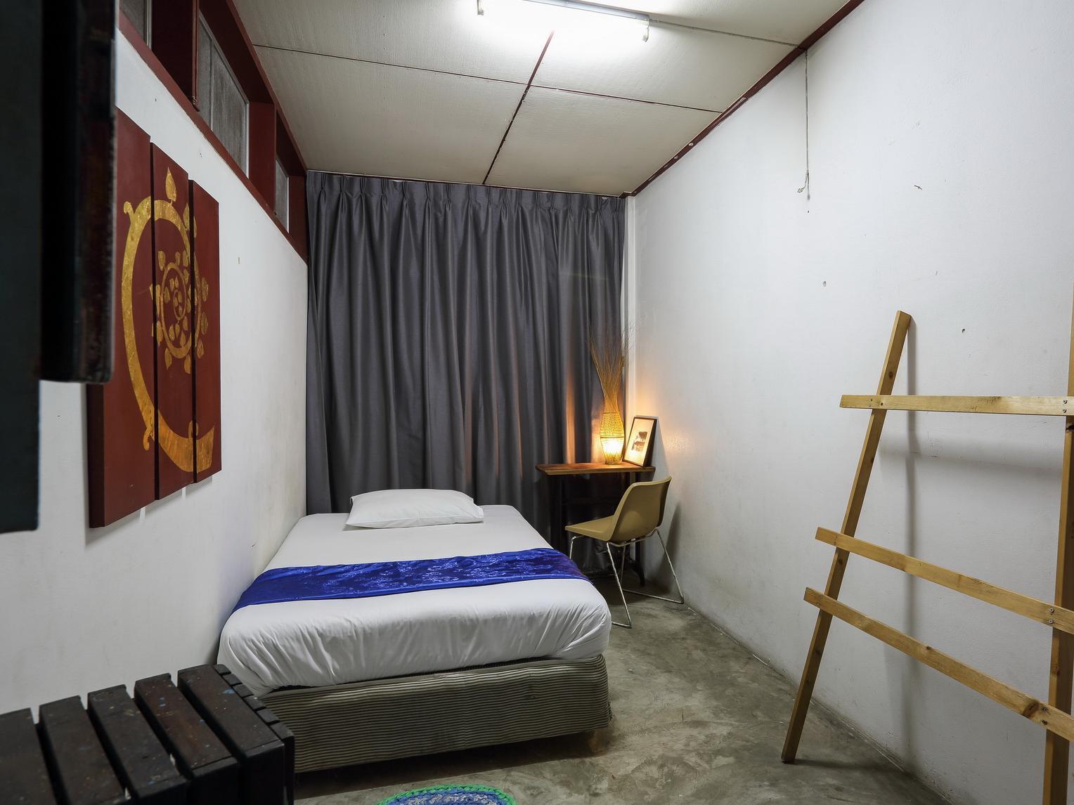 Phuket 43 Guesthouse Thailand FAQ 2016, What facilities are there in Phuket 43 Guesthouse Thailand 2016, What Languages Spoken are Supported in Phuket 43 Guesthouse Thailand 2016, Which payment cards are accepted in Phuket 43 Guesthouse Thailand , Thailand Phuket 43 Guesthouse room facilities and services Q&A 2016, Thailand Phuket 43 Guesthouse online booking services 2016, Thailand Phuket 43 Guesthouse address 2016, Thailand Phuket 43 Guesthouse telephone number 2016,Thailand Phuket 43 Guesthouse map 2016, Thailand Phuket 43 Guesthouse traffic guide 2016, how to go Thailand Phuket 43 Guesthouse, Thailand Phuket 43 Guesthouse booking online 2016, Thailand Phuket 43 Guesthouse room types 2016.