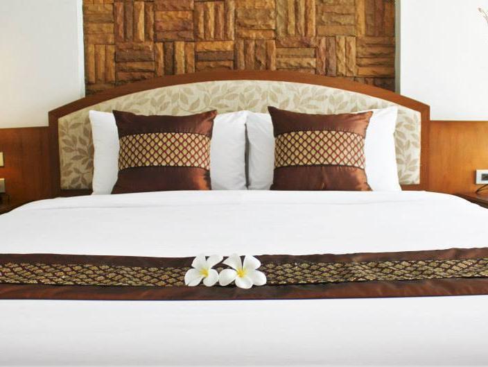 Double Deluxe With Breakfast - Free WiFi access - Breakfast included