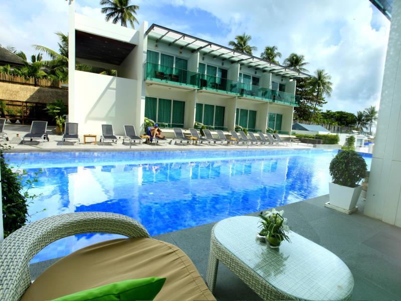 Pool Access - Free WiFi access - Breakfast included