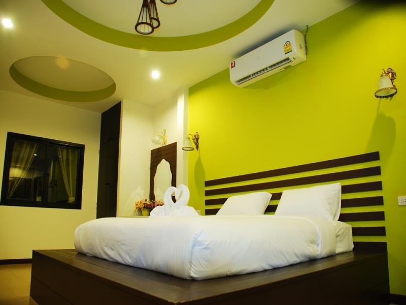 VIP - Free WiFi access - Breakfast included