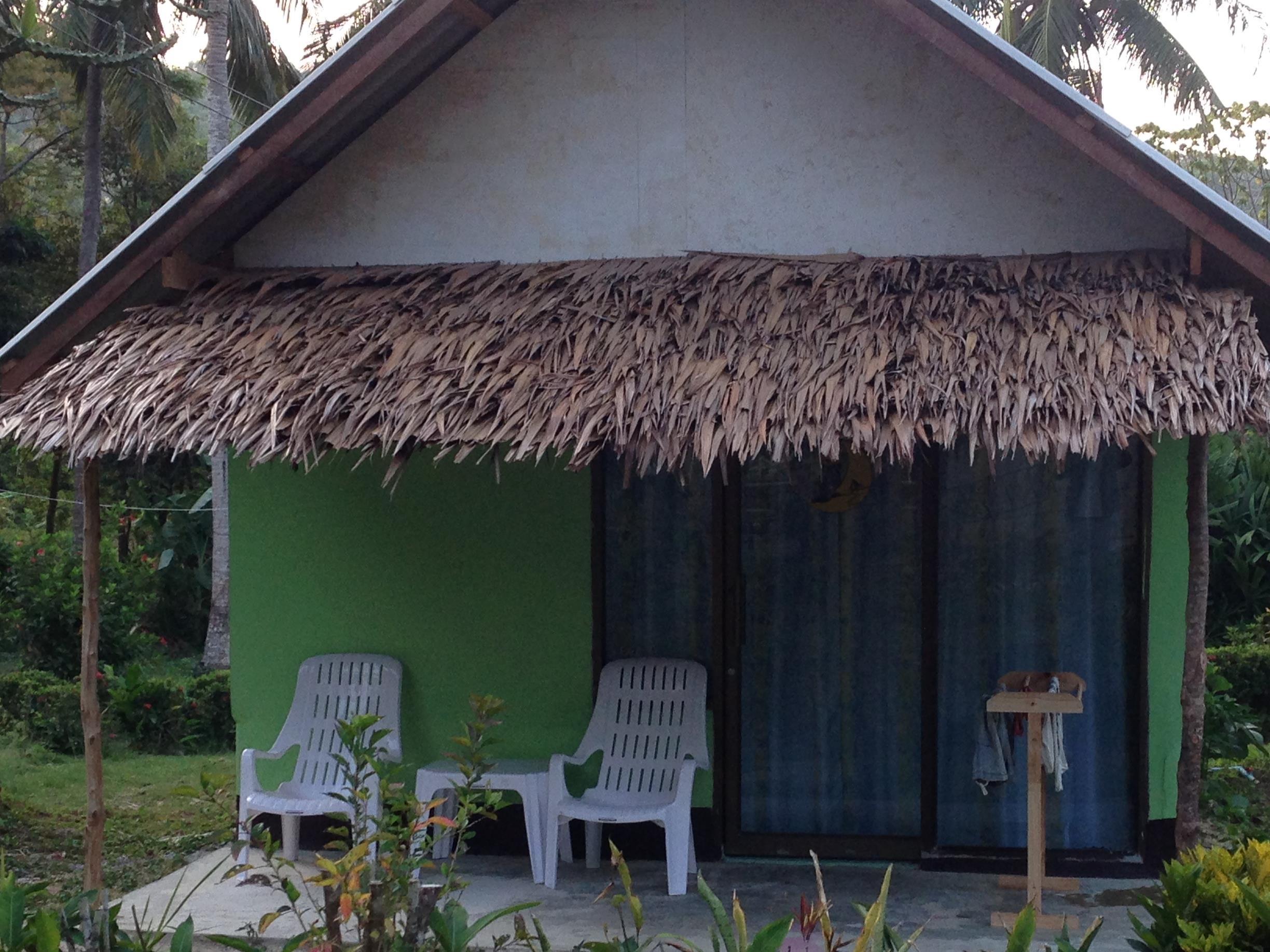 Air Bungalows - Breakfast included