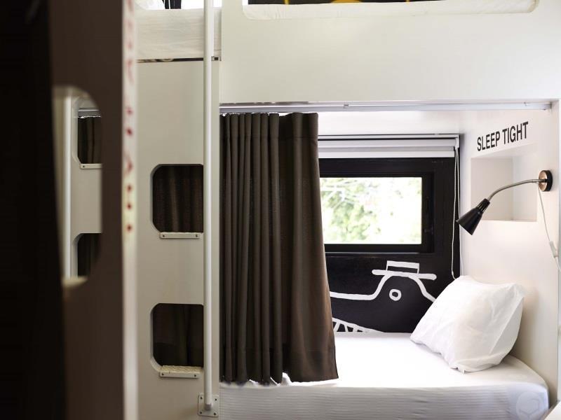 4 Bunk Beds Dormitory - Free WiFi access