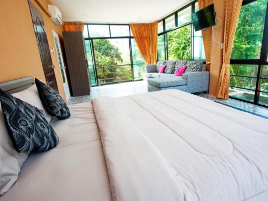 Mountain View Room - Free WiFi access