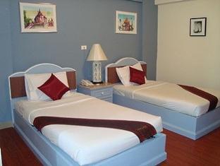 Superior Twin Bed - Free WiFi access - Breakfast included