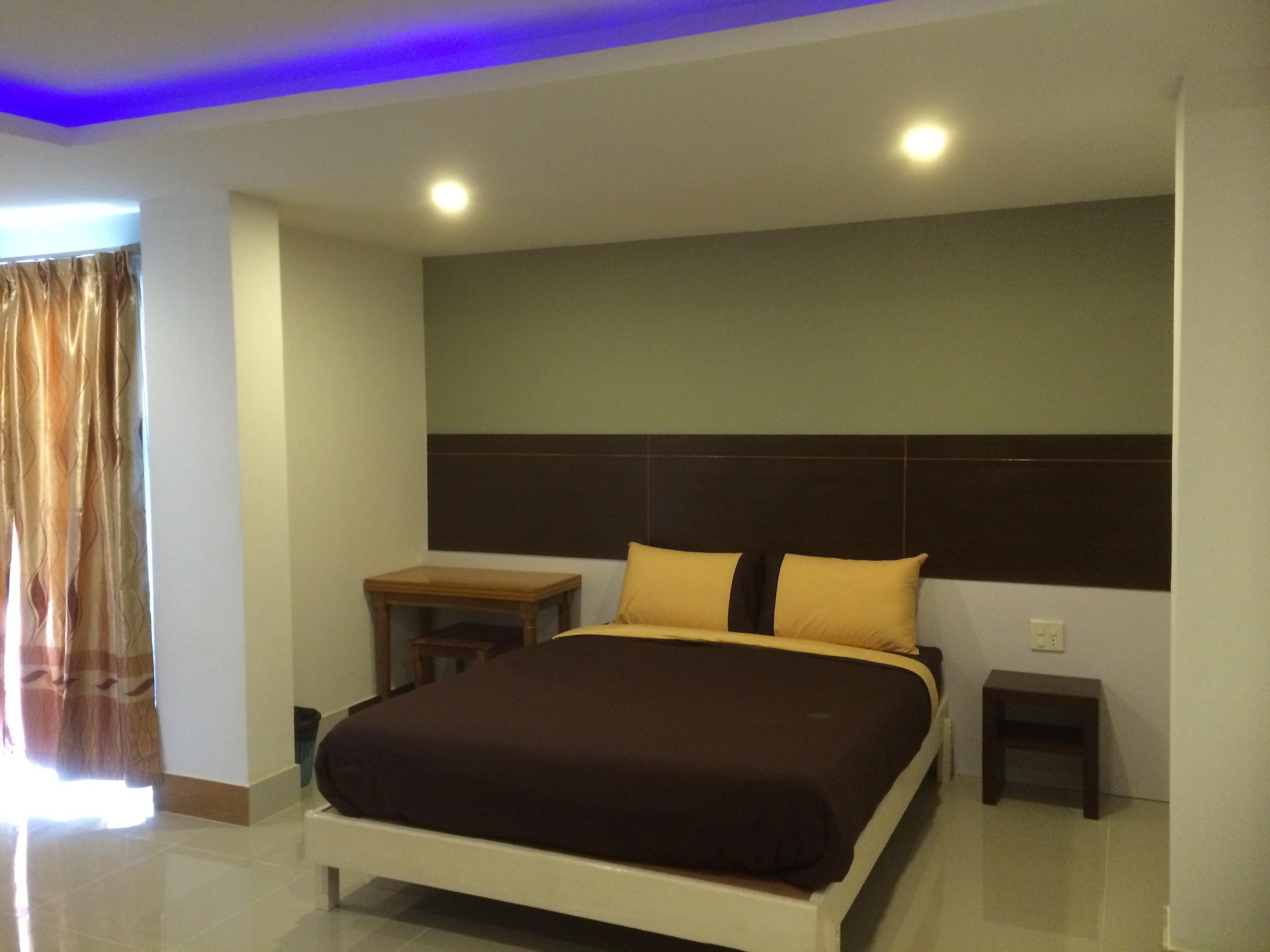 Standard King Bed - Best price guarantee