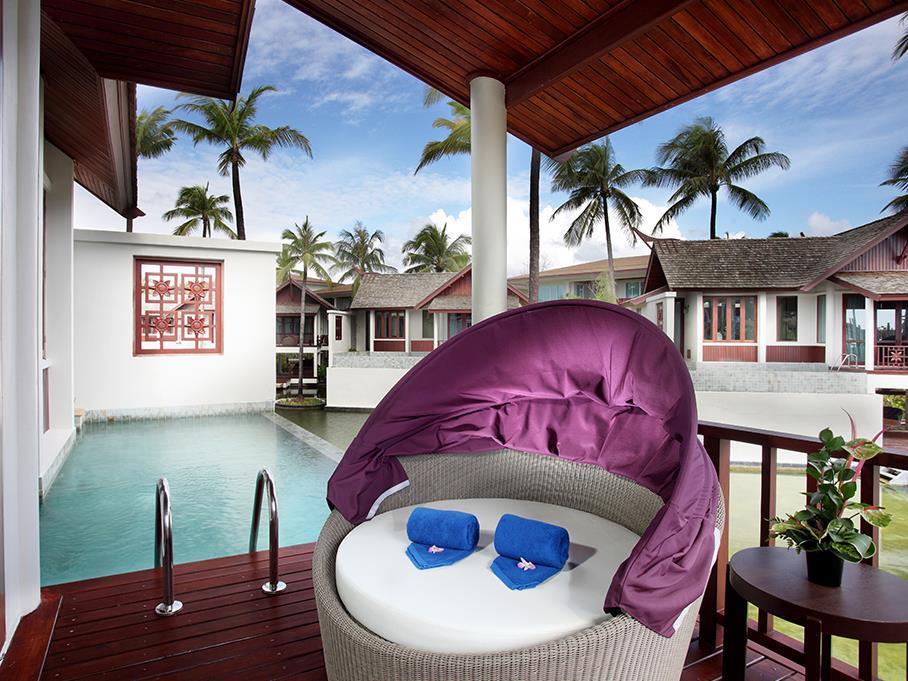 Water Pool Villa - Free WiFi access - Breakfast included