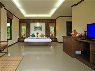 Lagoon Villa - Free WiFi access - Breakfast included