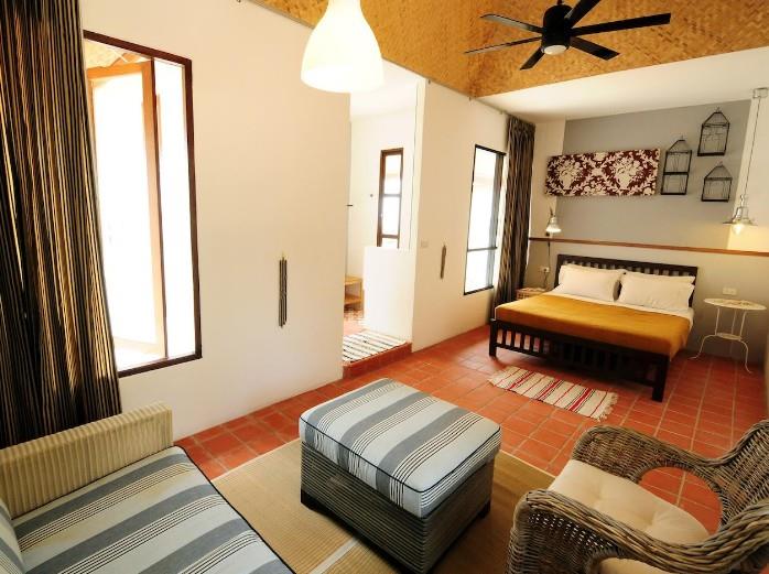 Beach Front Bungalow With Breakfast - Breakfast included