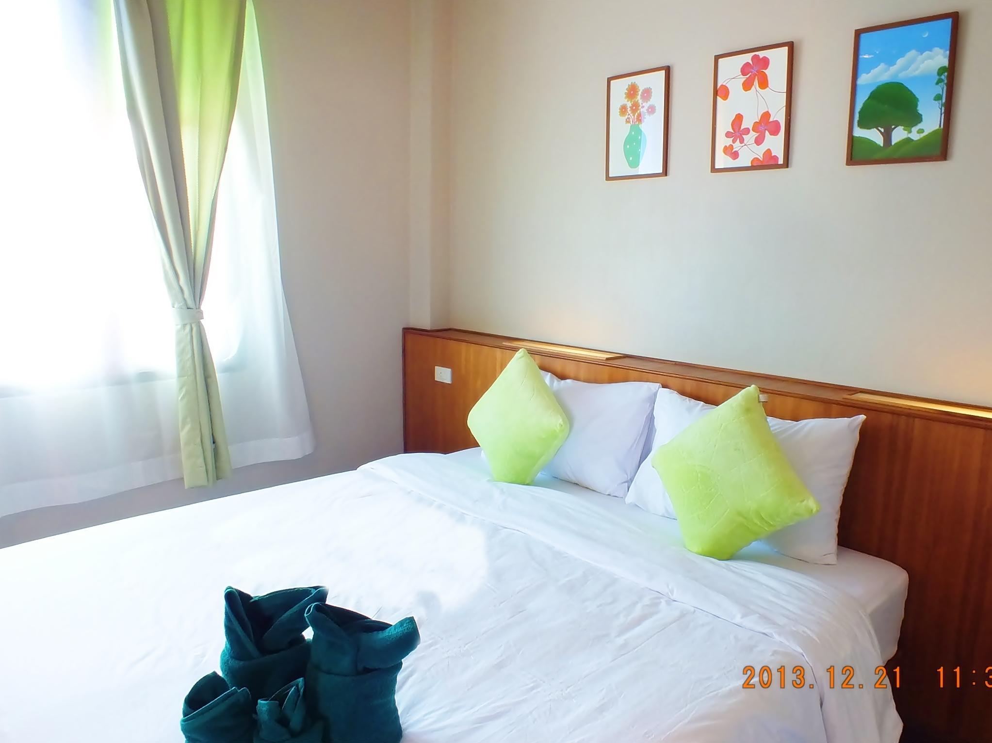 Deluxe Room Hot Deal - Free WiFi access