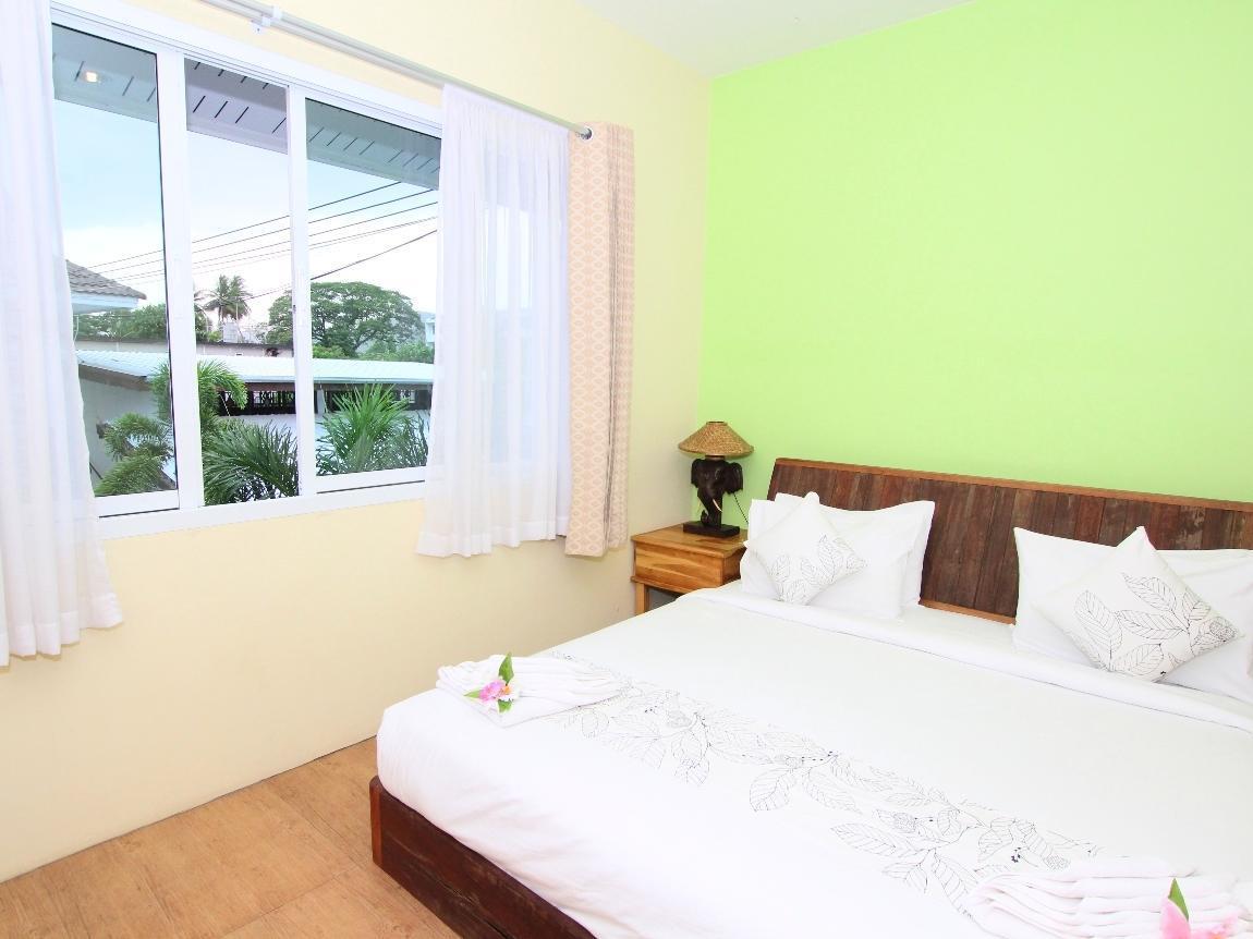 Standard Small Room - Breakfast included