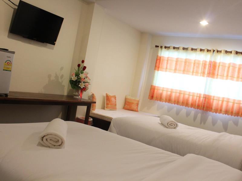 Standard Twin Bed - Free WiFi access