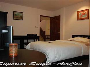 Single Superior - Free WiFi access