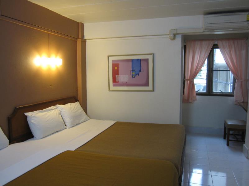 Deluxe Triple - Free WiFi access