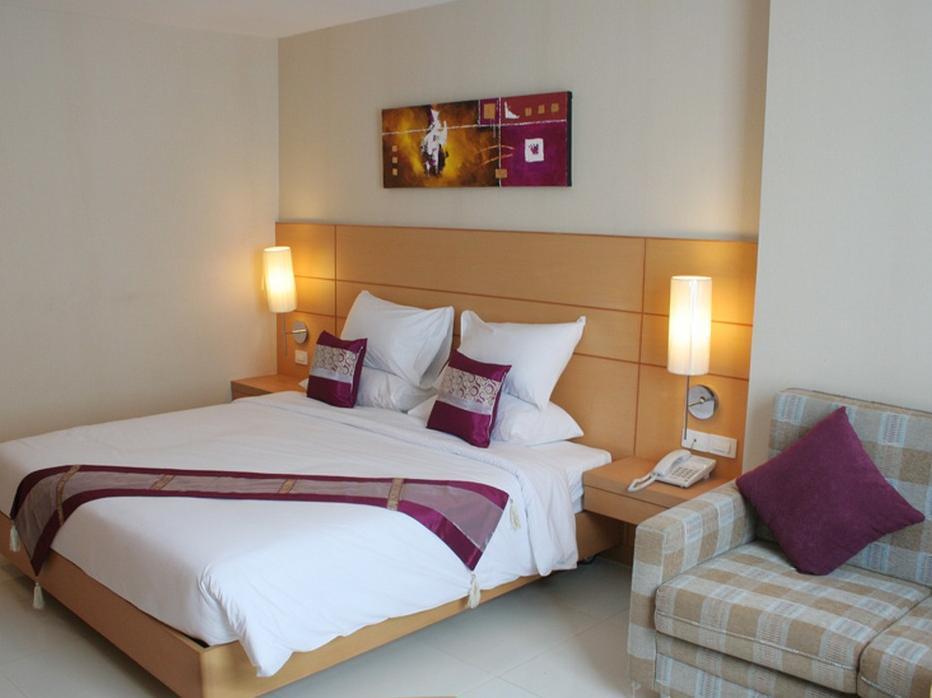 Executive Suite - Free WiFi access