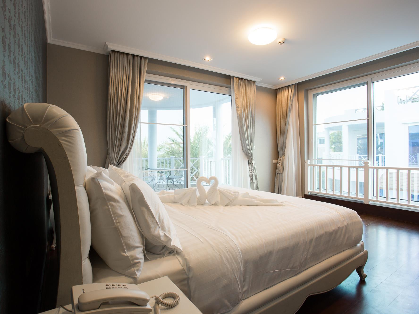 3 Bedroom Pool Villa - Free WiFi access