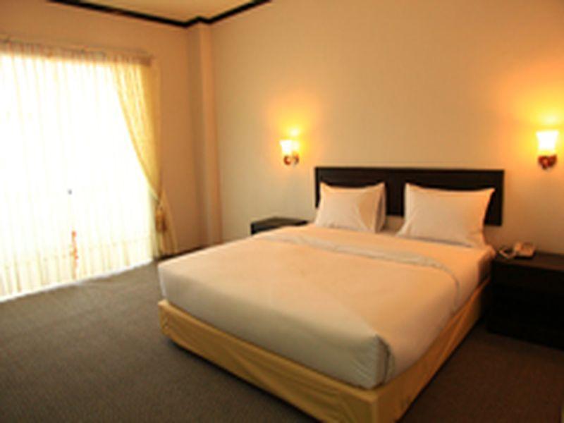 Single Deluxe - Free WiFi access - Breakfast included