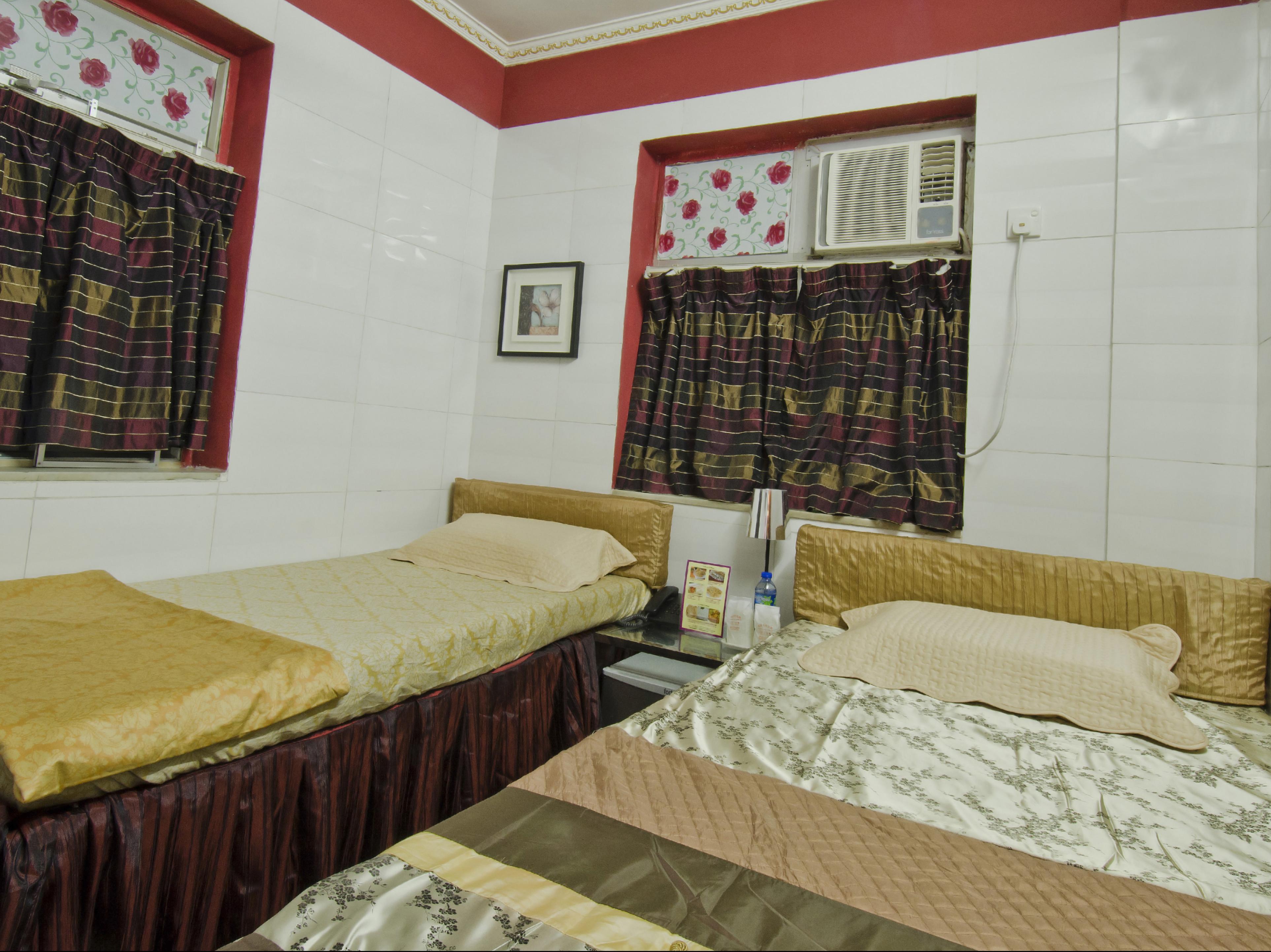 Family Room (3 Adults) - Free WiFi access