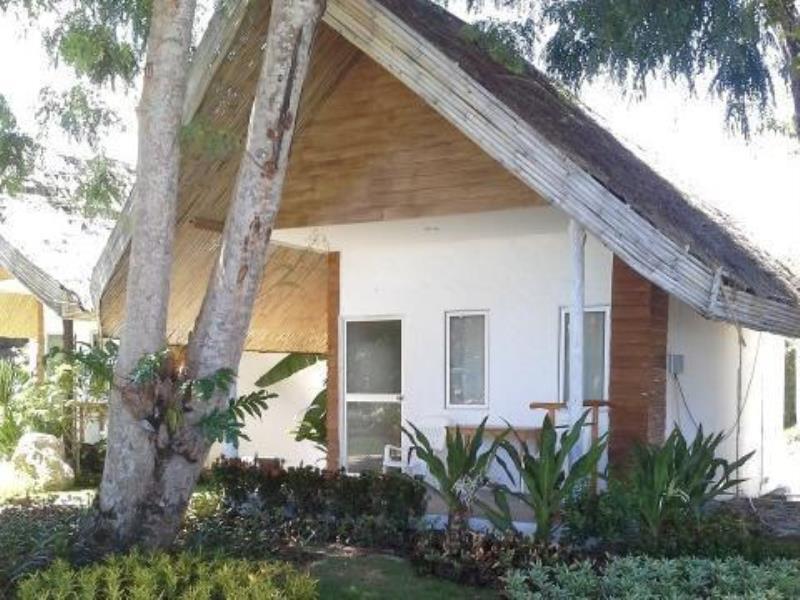Beachfront Cottage - Breakfast included