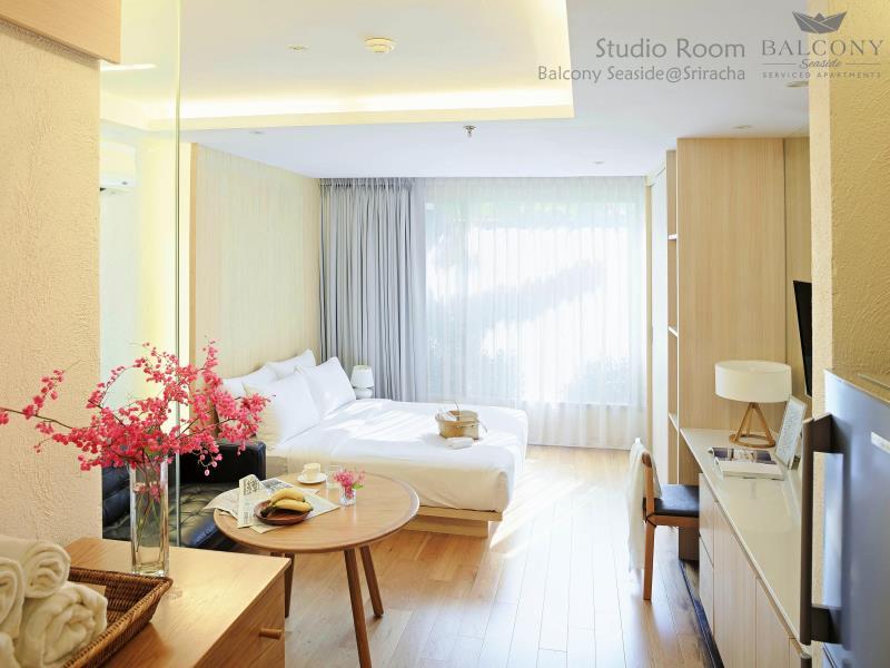 Luxury Studio - Free WiFi access - Breakfast included