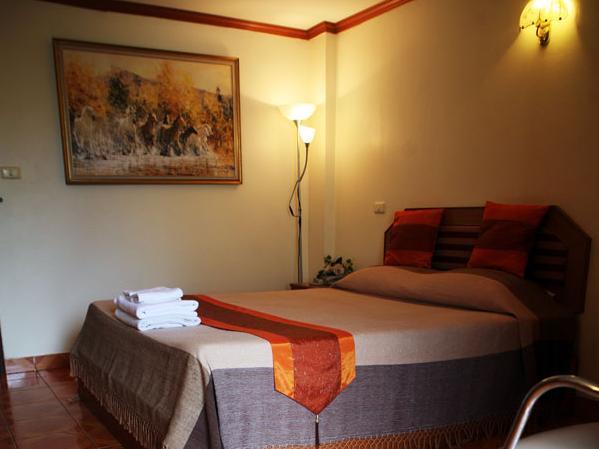 Deluxe Room - Best price guarantee