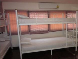 Mixed Dormitory room - Free WiFi access