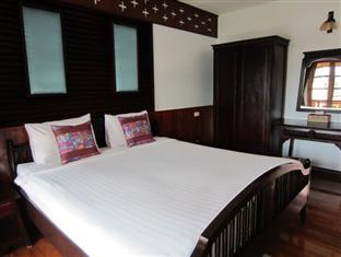 Sri Pat Guest House Thailand FAQ 2016, What facilities are there in Sri Pat Guest House Thailand 2016, What Languages Spoken are Supported in Sri Pat Guest House Thailand 2016, Which payment cards are accepted in Sri Pat Guest House Thailand , Thailand Sri Pat Guest House room facilities and services Q&A 2016, Thailand Sri Pat Guest House online booking services 2016, Thailand Sri Pat Guest House address 2016, Thailand Sri Pat Guest House telephone number 2016,Thailand Sri Pat Guest House map 2016, Thailand Sri Pat Guest House traffic guide 2016, how to go Thailand Sri Pat Guest House, Thailand Sri Pat Guest House booking online 2016, Thailand Sri Pat Guest House room types 2016.