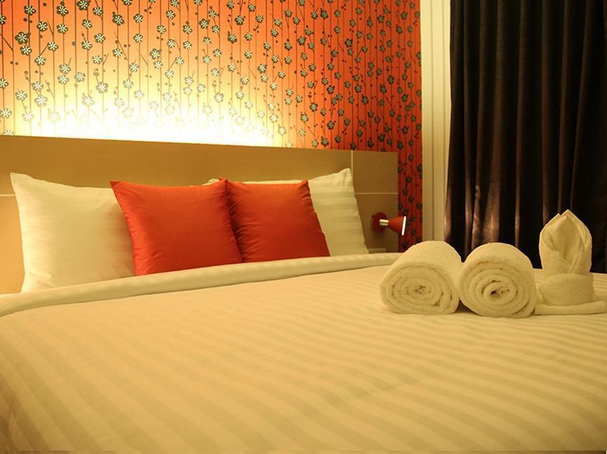 Pakdee Pratunam Bed and Breakfast Thailand FAQ 2016, What facilities are there in Pakdee Pratunam Bed and Breakfast Thailand 2016, What Languages Spoken are Supported in Pakdee Pratunam Bed and Breakfast Thailand 2016, Which payment cards are accepted in Pakdee Pratunam Bed and Breakfast Thailand , Thailand Pakdee Pratunam Bed and Breakfast room facilities and services Q&A 2016, Thailand Pakdee Pratunam Bed and Breakfast online booking services 2016, Thailand Pakdee Pratunam Bed and Breakfast address 2016, Thailand Pakdee Pratunam Bed and Breakfast telephone number 2016,Thailand Pakdee Pratunam Bed and Breakfast map 2016, Thailand Pakdee Pratunam Bed and Breakfast traffic guide 2016, how to go Thailand Pakdee Pratunam Bed and Breakfast, Thailand Pakdee Pratunam Bed and Breakfast booking online 2016, Thailand Pakdee Pratunam Bed and Breakfast room types 2016.