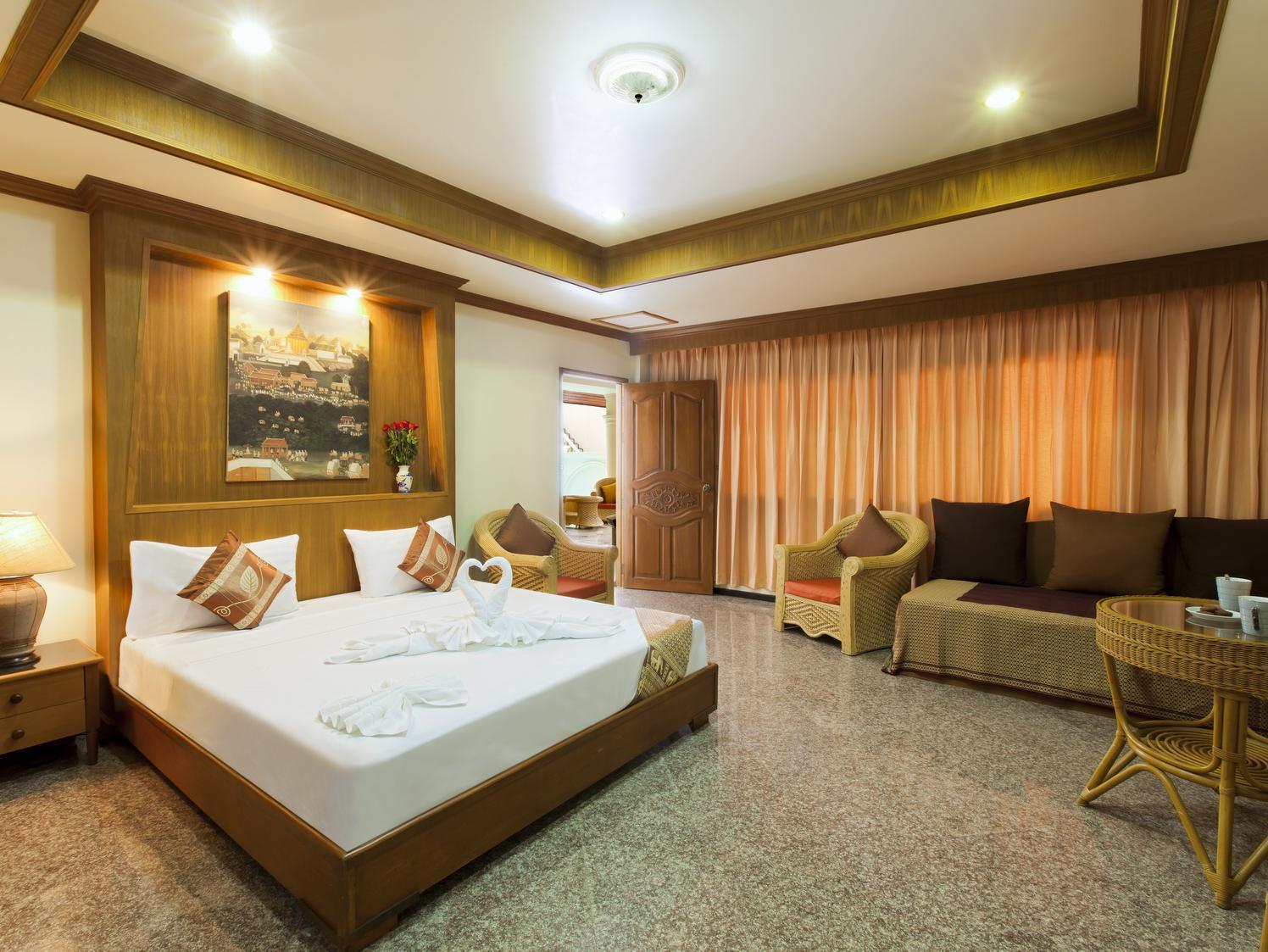 Deluxe for 3 people with Kitchen - Free WiFi access