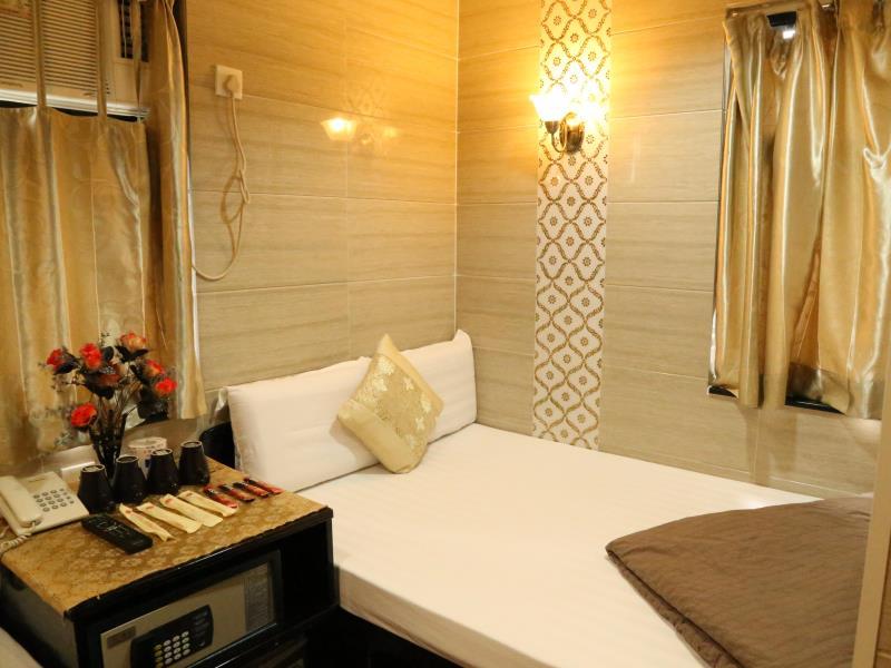 Double Room - Free WiFi access