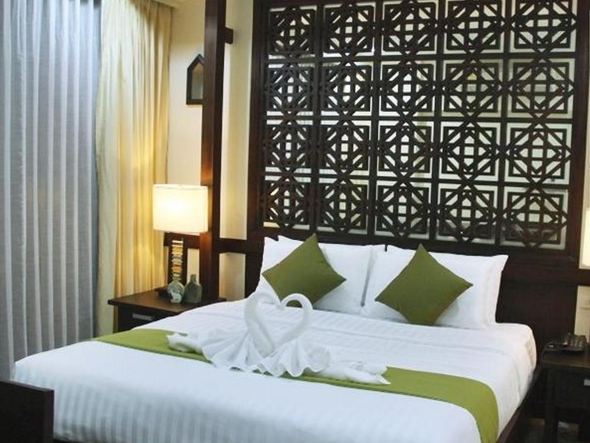 Victoria Suite with Bathtub - Free WiFi access - Breakfast included