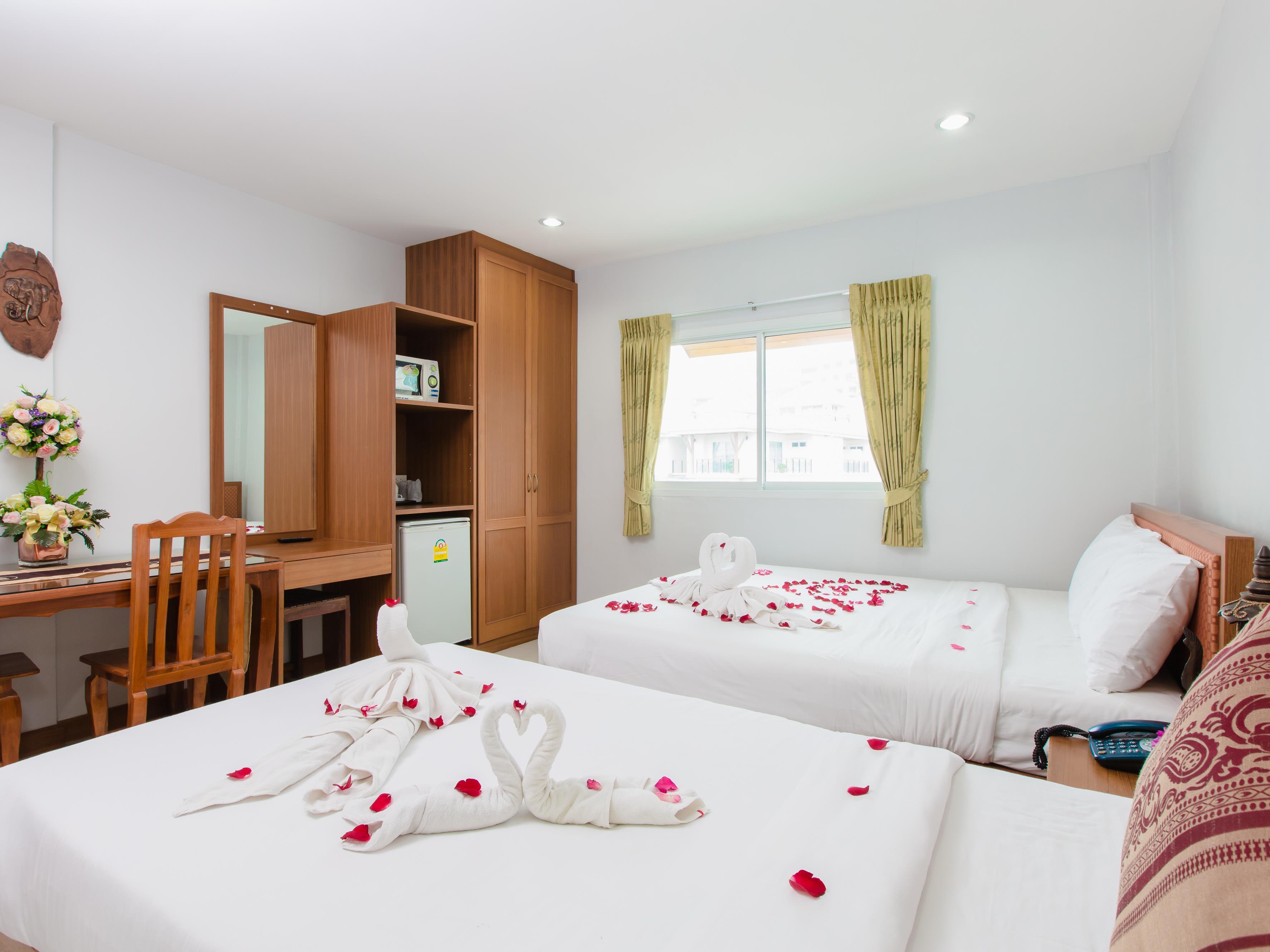 Deluxe Triple Room - Free WiFi access