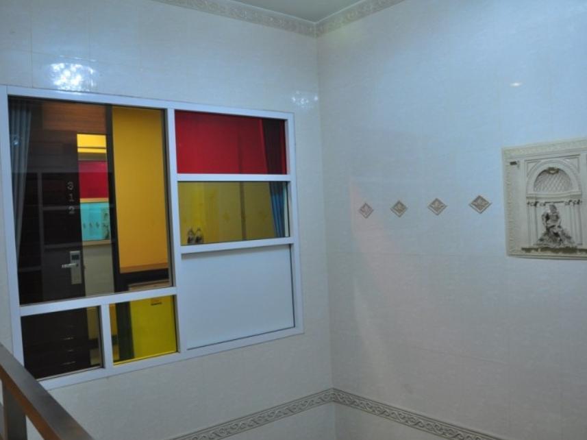 Mirror Double Bed - Free WiFi access