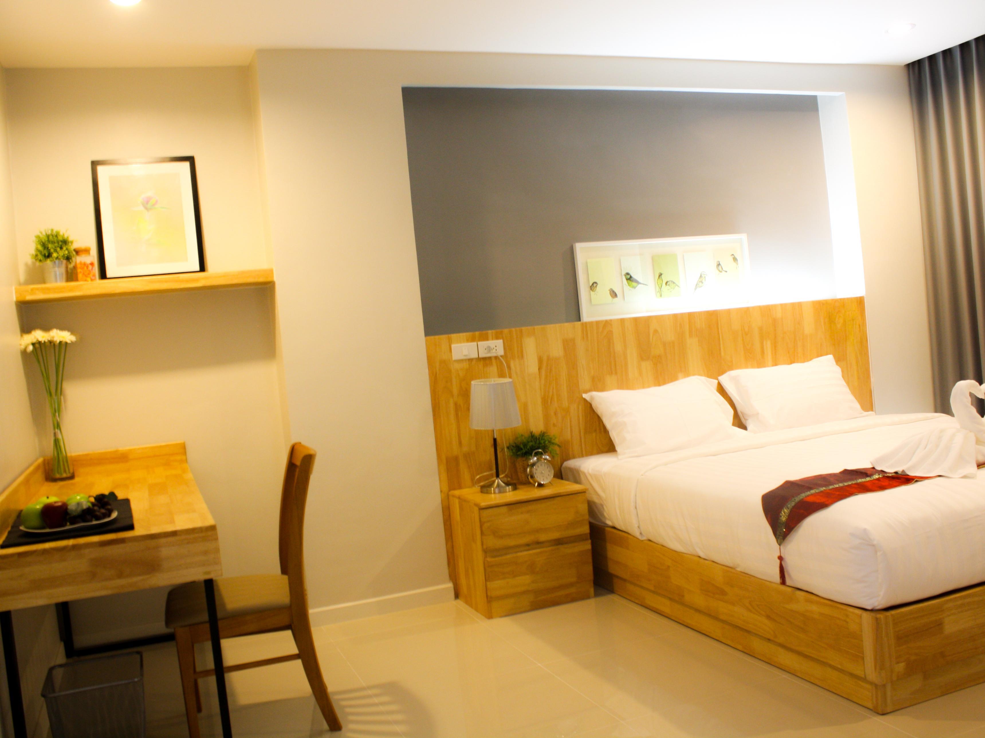 Superior King Bed - Breakfast included