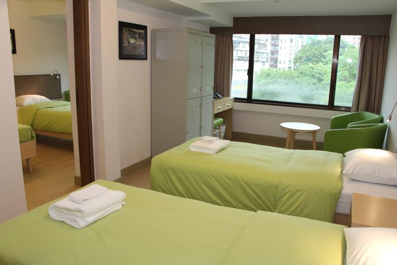 1 Bed in 4-Bed Dormitory (Mixed) - Best price guarantee
