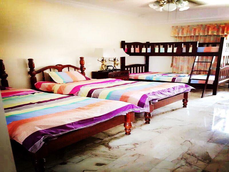 Family - 4 persons - Best price guarantee