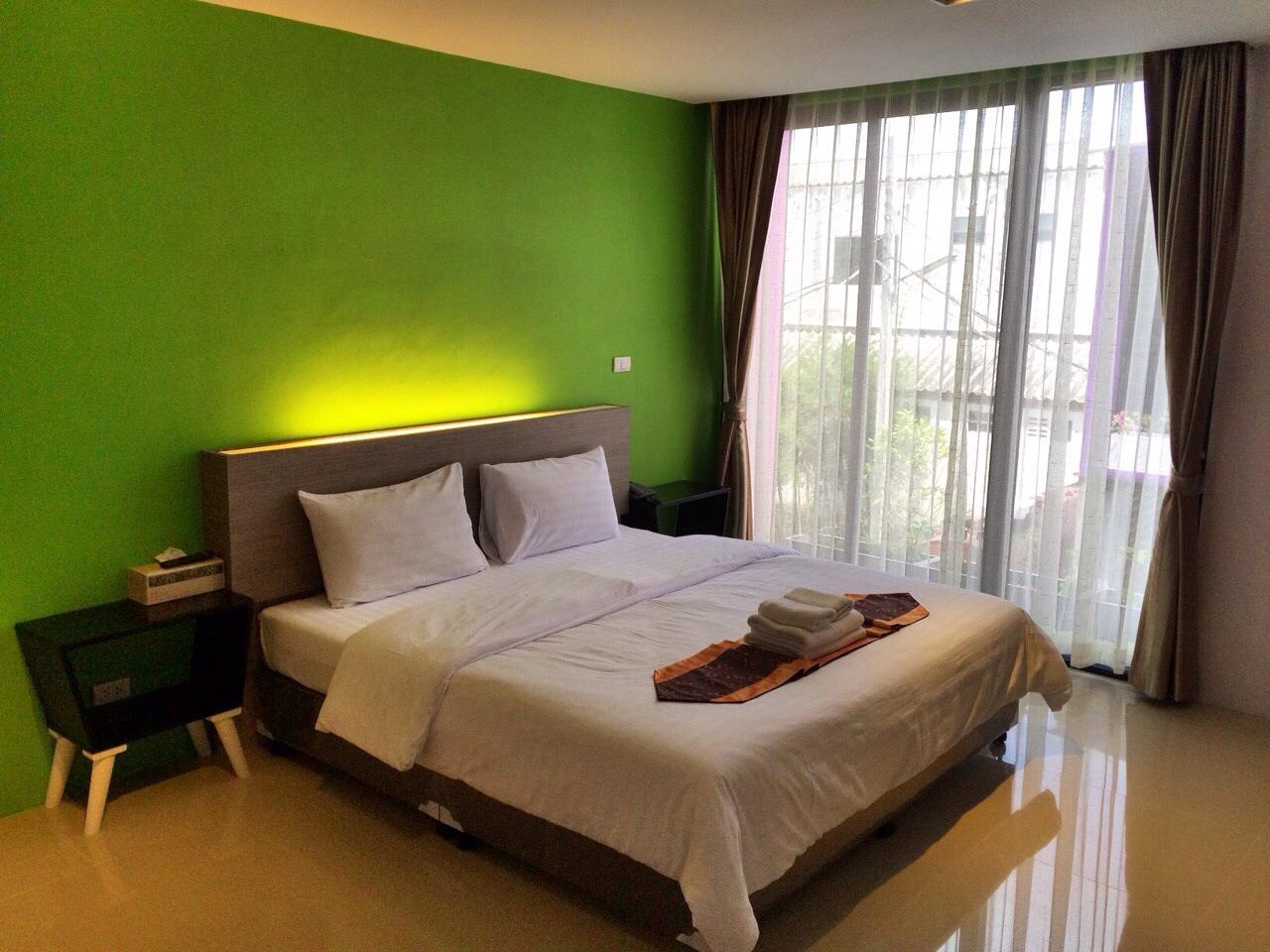 VIP Room - Free WiFi access