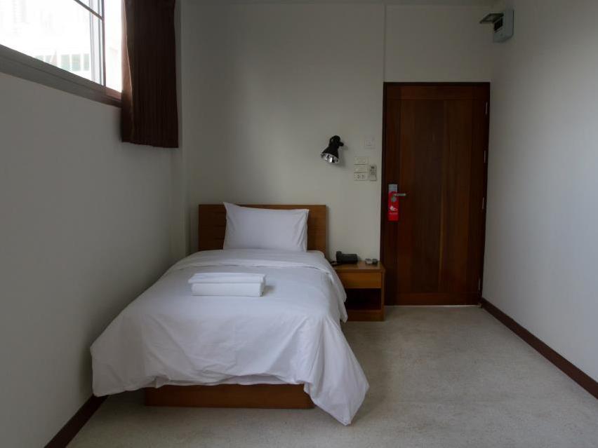 The Nook Pratunam Thailand FAQ 2016, What facilities are there in The Nook Pratunam Thailand 2016, What Languages Spoken are Supported in The Nook Pratunam Thailand 2016, Which payment cards are accepted in The Nook Pratunam Thailand , Thailand The Nook Pratunam room facilities and services Q&A 2016, Thailand The Nook Pratunam online booking services 2016, Thailand The Nook Pratunam address 2016, Thailand The Nook Pratunam telephone number 2016,Thailand The Nook Pratunam map 2016, Thailand The Nook Pratunam traffic guide 2016, how to go Thailand The Nook Pratunam, Thailand The Nook Pratunam booking online 2016, Thailand The Nook Pratunam room types 2016.