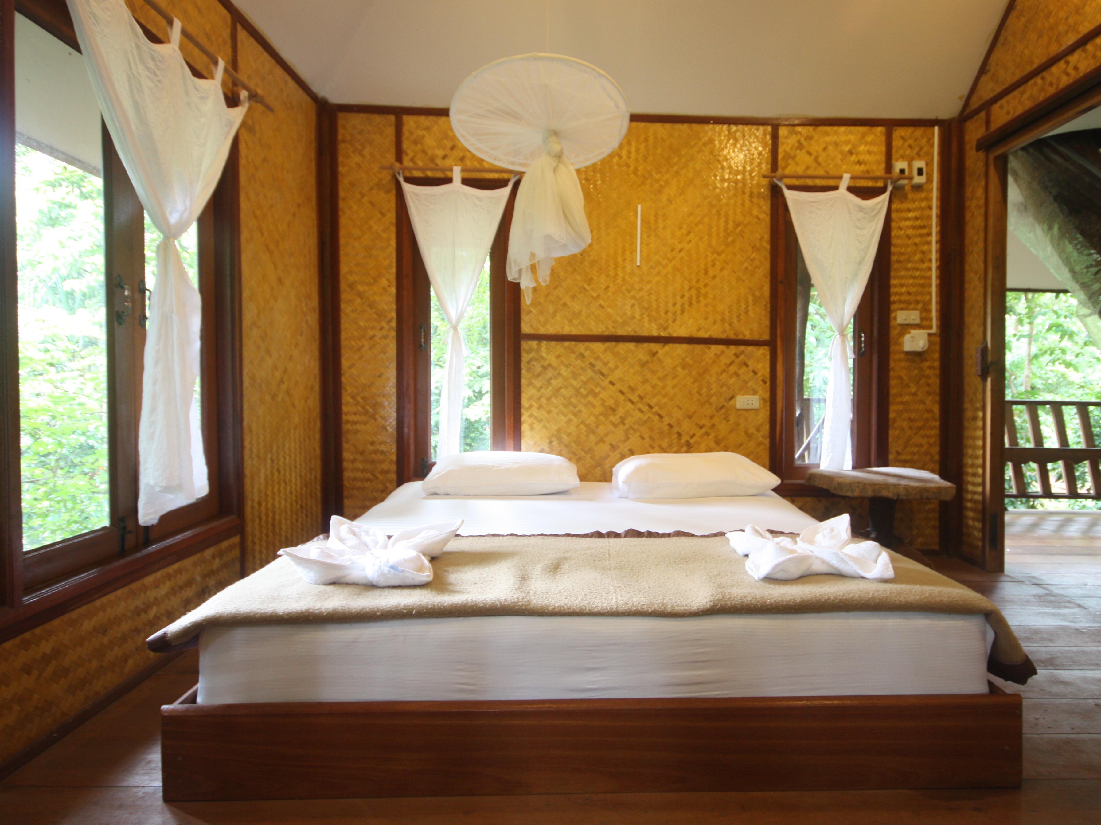 Tree House - Best price guarantee