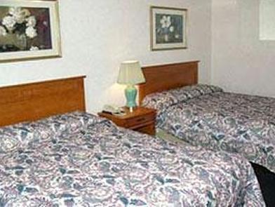 2 Queen Beds, No Smoking - Best price guarantee