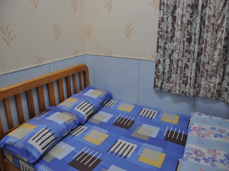 Double Room with Shared Bathroom - Free WiFi access