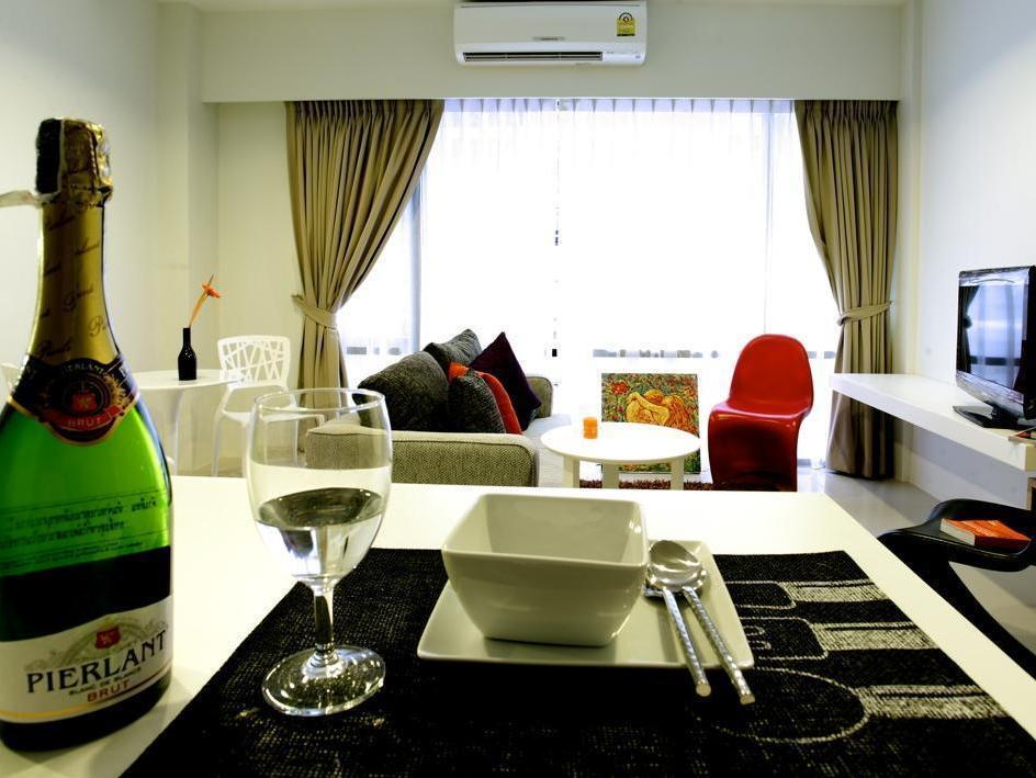Luxury Two bedroom apartment - Free WiFi access
