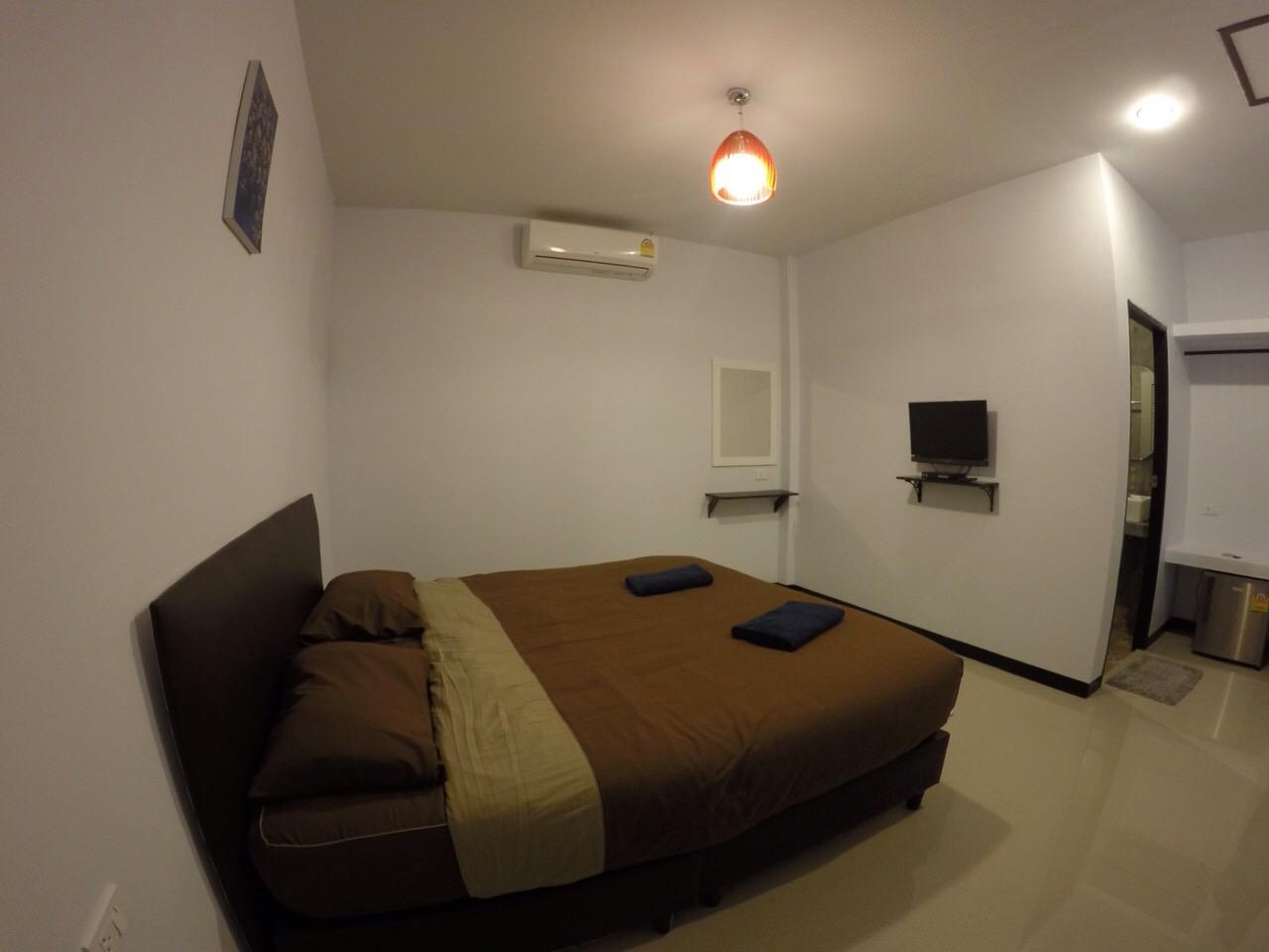 Double Bed AC Room - Free WiFi access